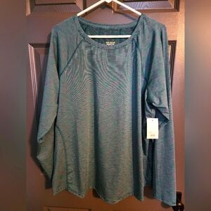 Women's Long sleeve workout top